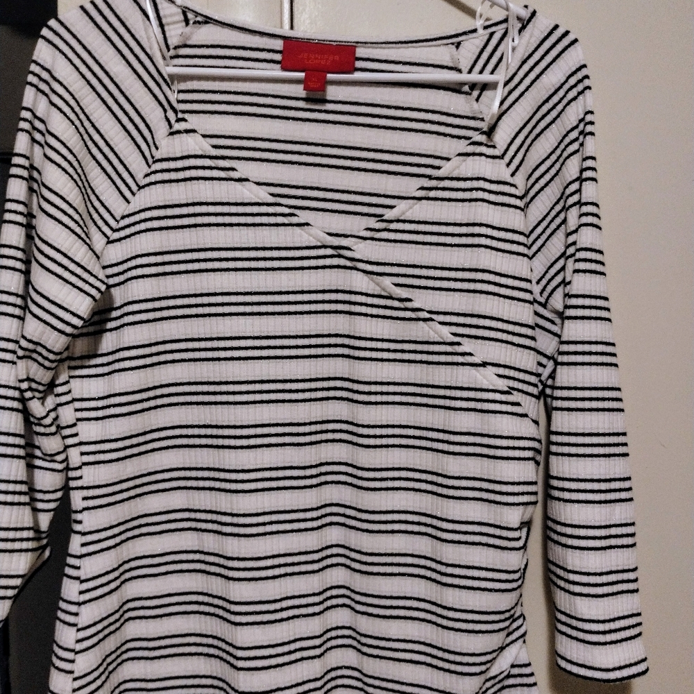 Jennifer Lopez Black and White Striped Blouse Size Xlarge